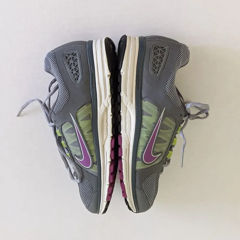 Nike Vomero 7 Running Shoes Womens Size 9.5 Gray Purple Sneaker 511559-050